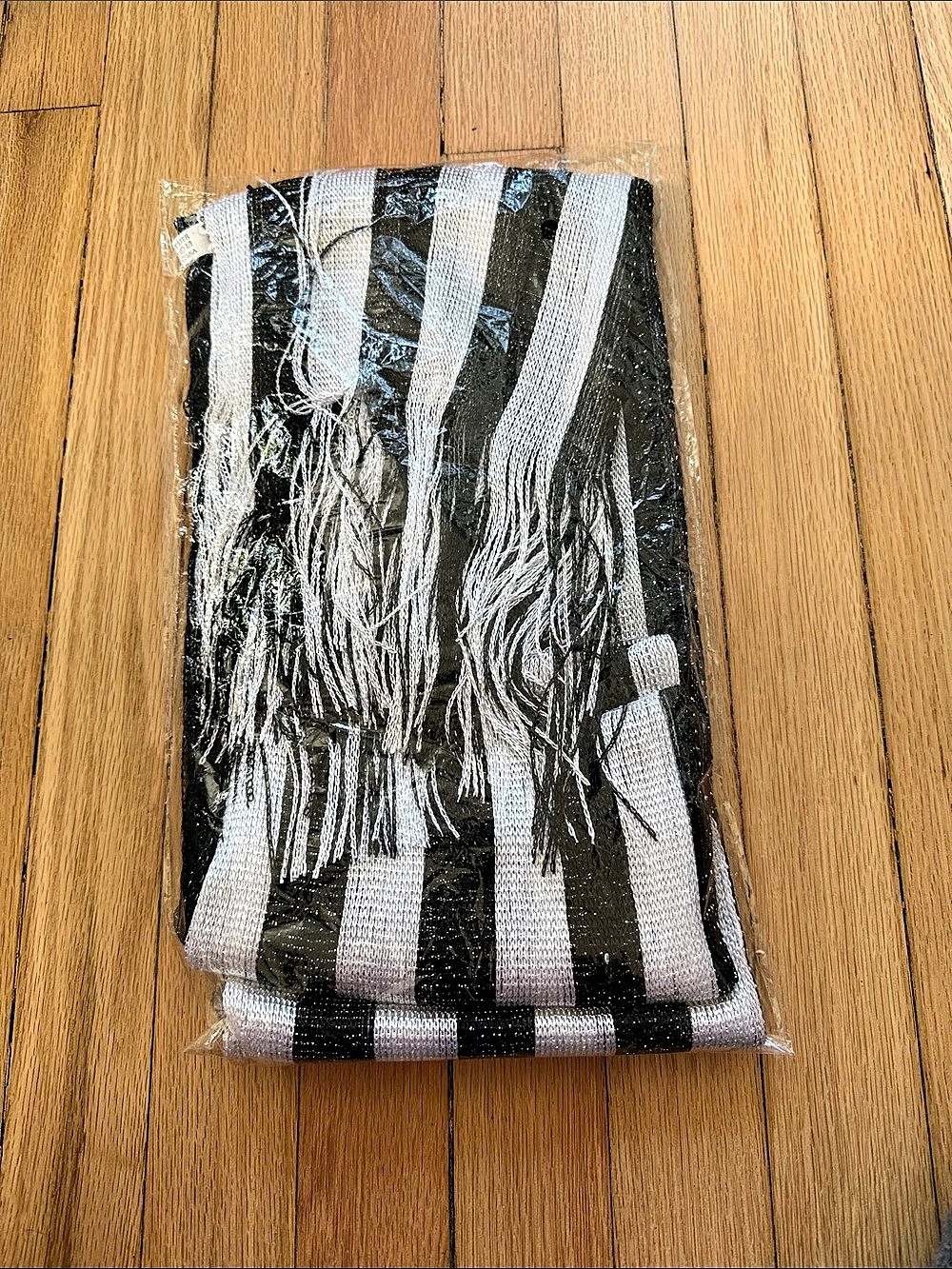 Kendall & James Striped Scarf in Black & Silver